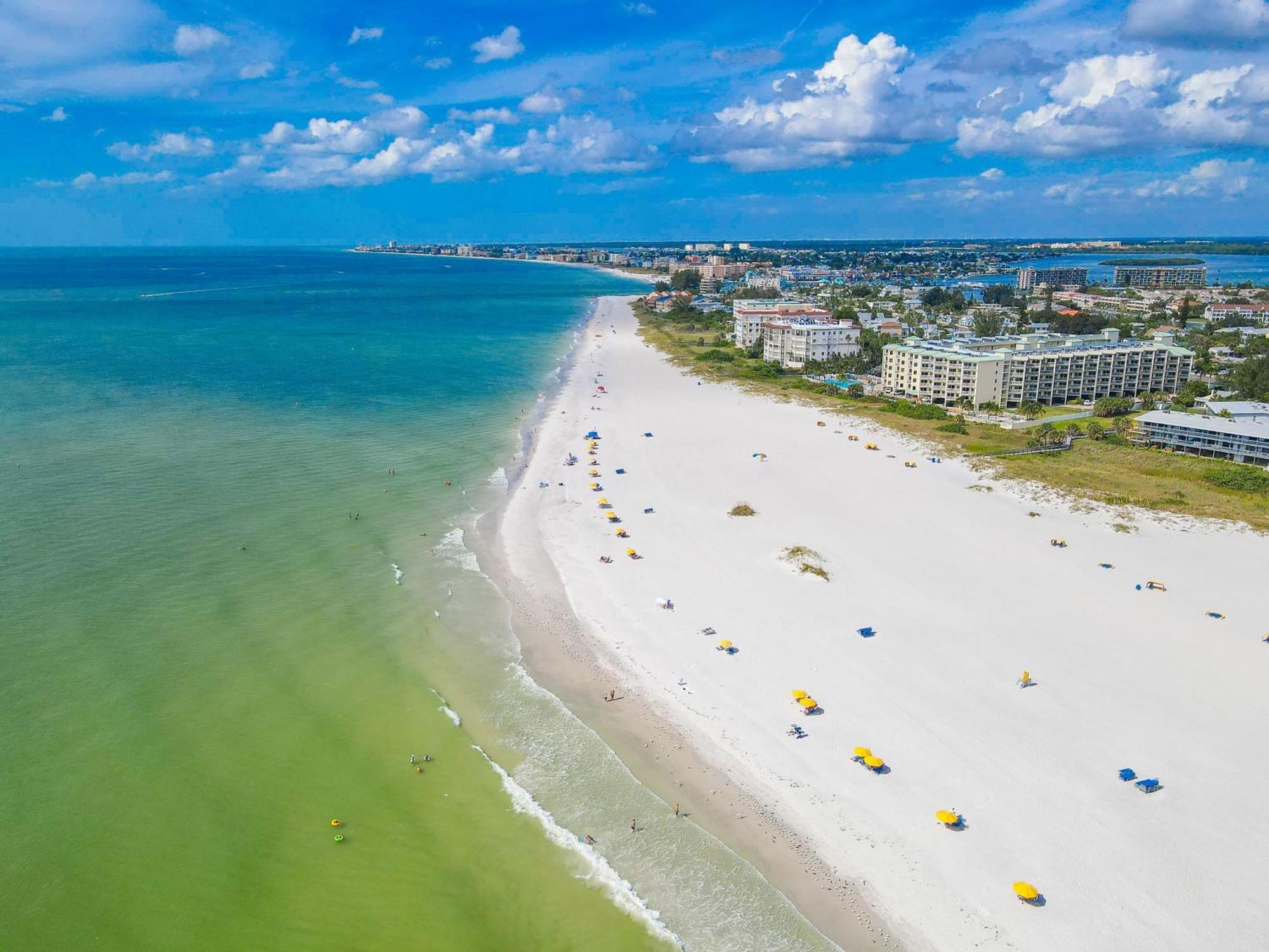 Tropic Terrace #41 - Beachfront Resort St. Pete Beach Exterior photo